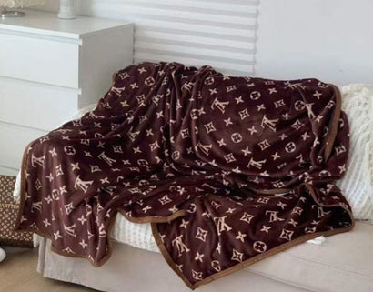 Ellie Hooman Throw Blanket 150cm x 200cm - PStreetwear